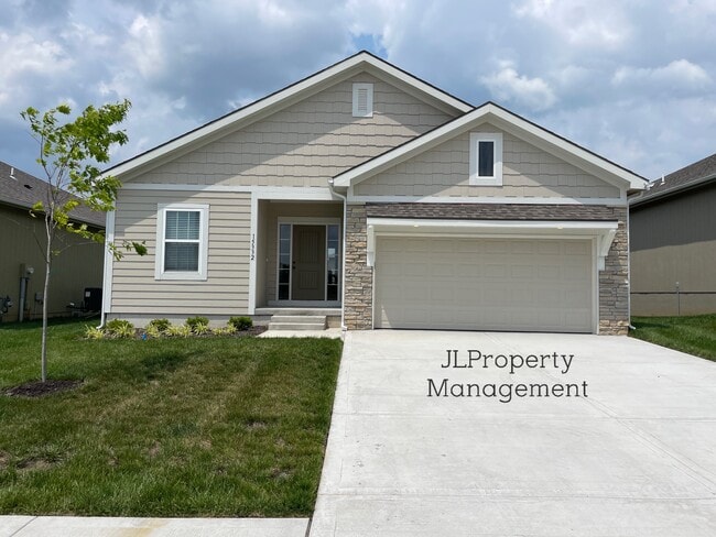 Building Photo - 15332 Jessica St