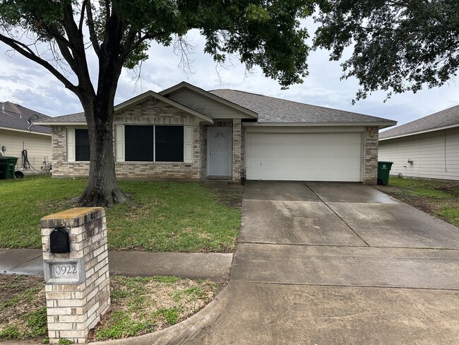 10922 Cayman Mist Dr