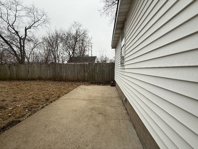 Photo - 1324 Kenwood Ave