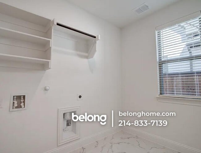 Photo - 3138 Casablanca St