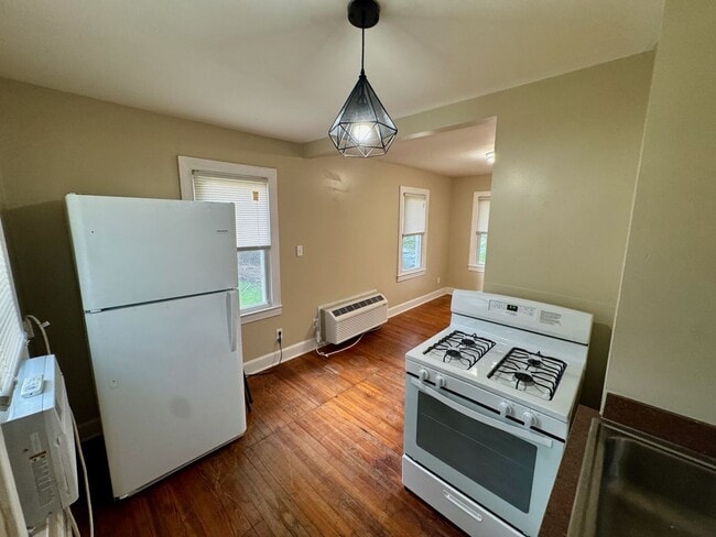 Photo - Studio 1 Bath - Carriage house in the Highlands