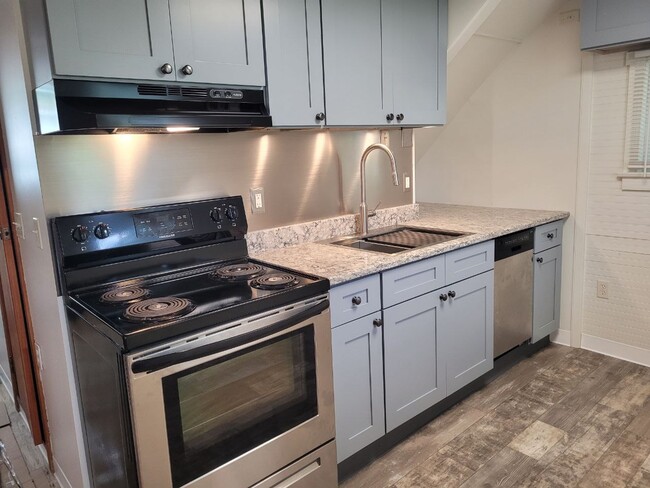 Photo - 126 Allison Rd