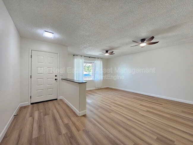 Photo - 5331 W Diana Ave