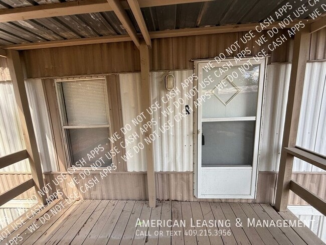 Photo - 108 Hornet Ln