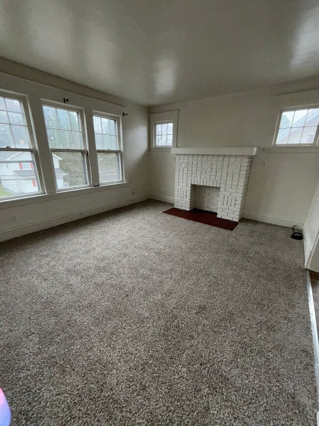 Photo - 512 E Hillcrest Ave Unit 2