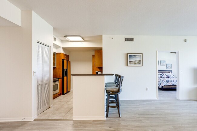 Photo - 802 W Windward Way Unit SI ID1306936P