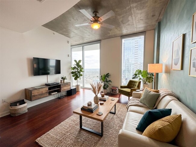 Building Photo - 360 Nueces St Unit 4008