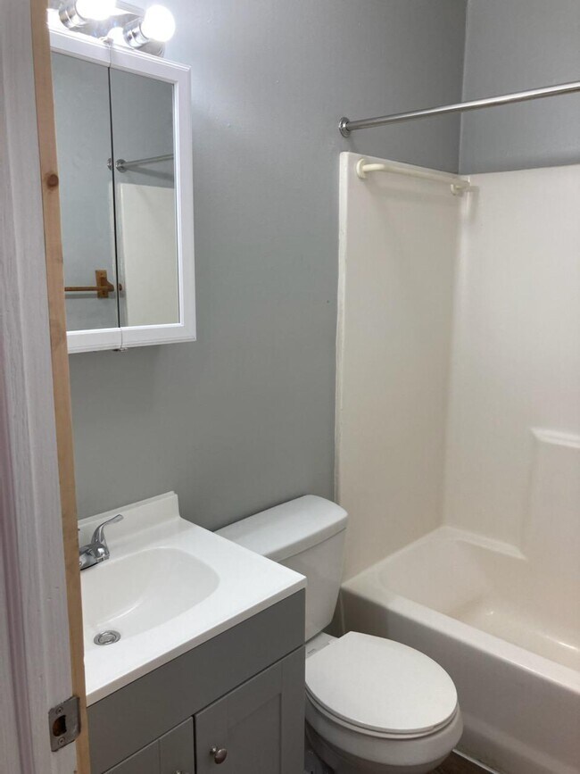 Photo - 160 Starr Rd Unit 160