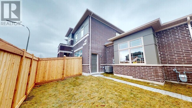 Photo - 1124 Baltic Ln