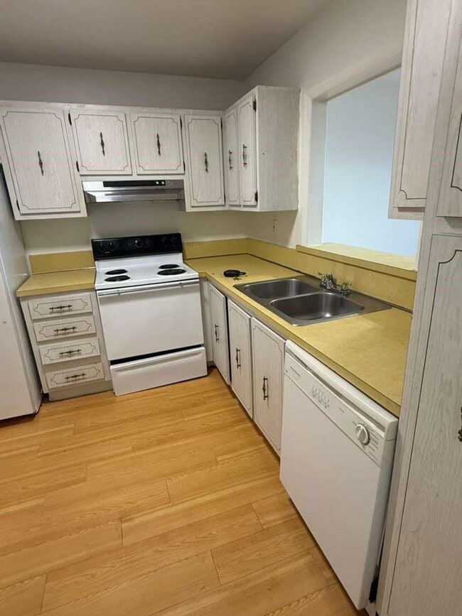 Photo - 408 NW 68th Ave