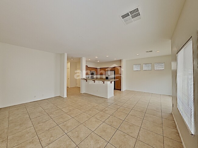 Photo - 1025 Maple Pines Ave