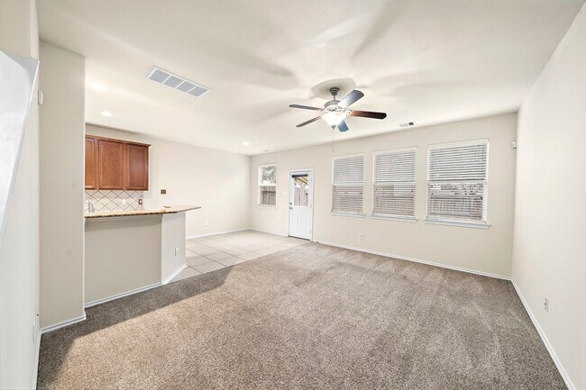 Photo - 3315 Victorian Manor Ln