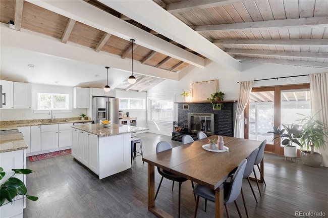 Photo - 1595 S Bellaire St