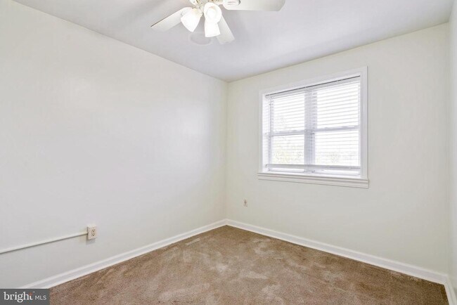 Photo - 966 Mt Olivet Rd NE