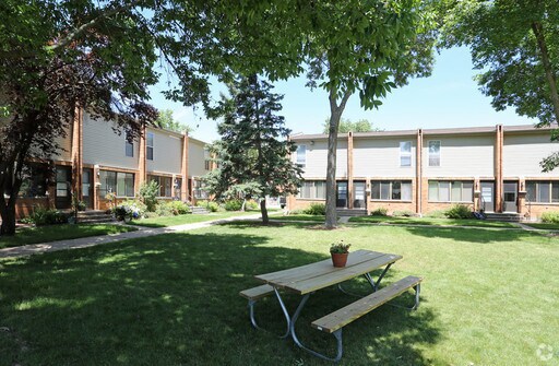2620 S Stoughton Rd Unit 2620