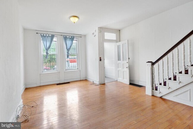 Photo - 3931 Baltimore Ave