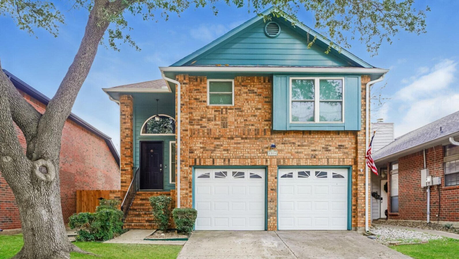 A Cozy Haven with Space to Breathe — 3 Bedrooms - A Cozy Haven with Space to Breathe — 3 Bedrooms