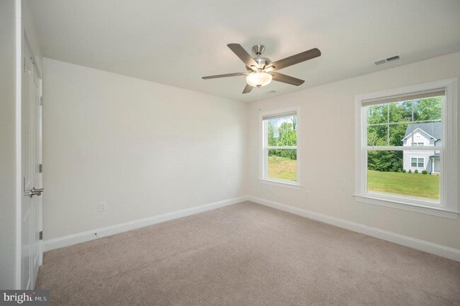 Building Photo - 2211 Camp Geary Ln Rental