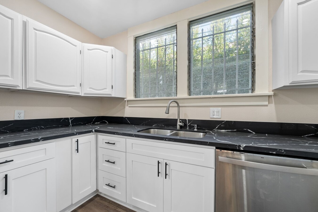 Photo - 7853 Waring Ave Apartment Unit 7853