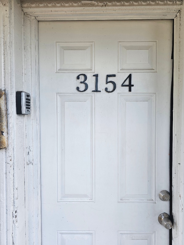 Building Photo - 3152-3154-3154 Winnebago St Unit 3154 1st Floor Rental