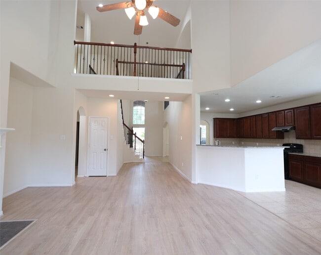 Building Photo - 12802 Flat Creek Dr