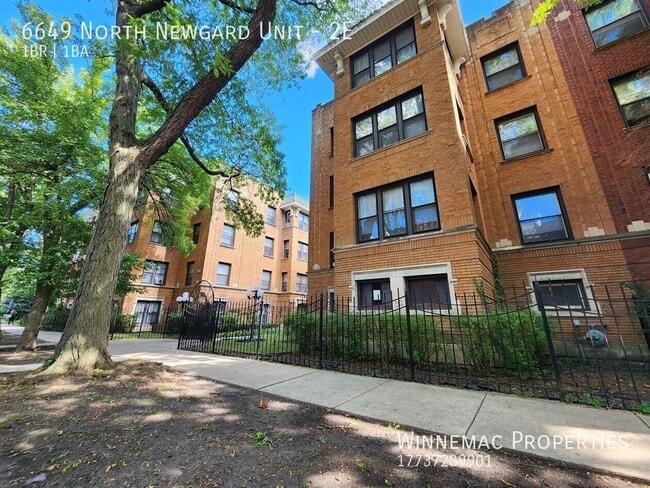 Building Photo - 6649 N Newgard Ave Unit 2E