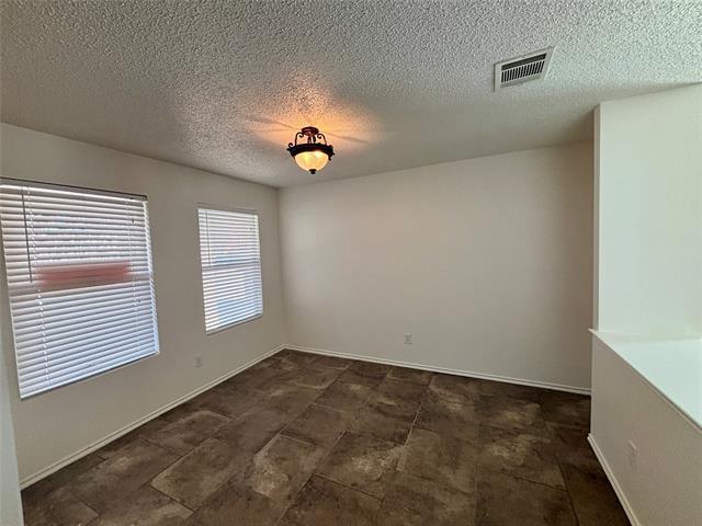 Photo - 653 Condor Trail