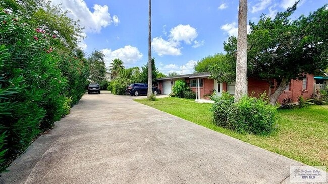 Photo - 1111 Rosemond Ct