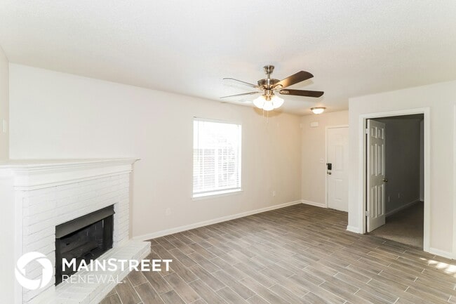 Photo - 10103 Nolton Cir