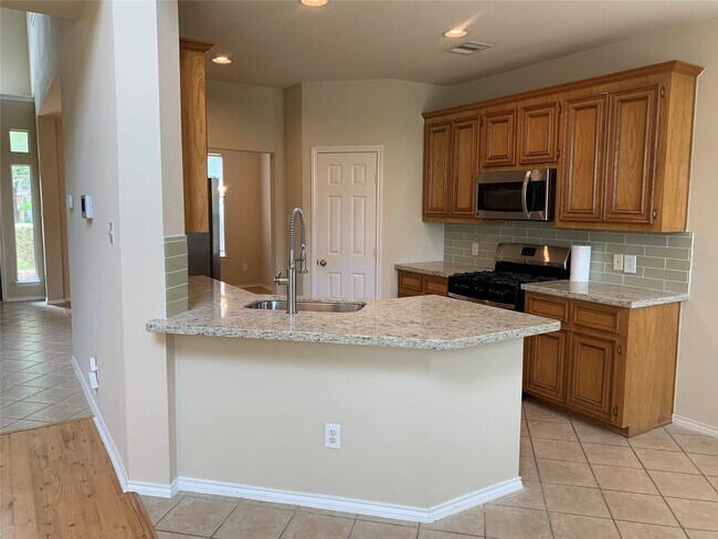 Photo - 20618 Mauve Orchid Way