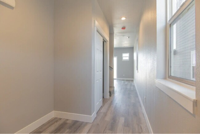 Photo - 2298 Deerfield Ln