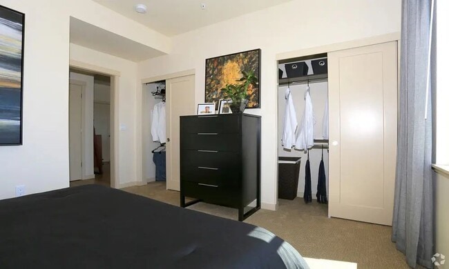 Photo - SPACIOUS 1 BED/ 1 BATH APARTMENT IN LOWER MANHATTAN Unit 0504