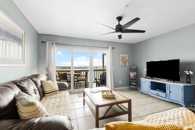 Photo - 15946 Innerarity Point Rd Unit SI ID1585622P