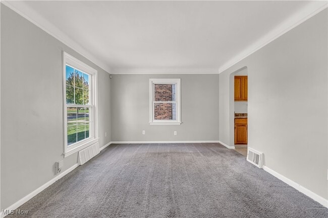 Photo - 542 Darlington Dr