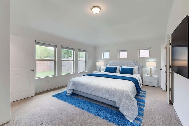 Photo - 271 Jefferson Dr