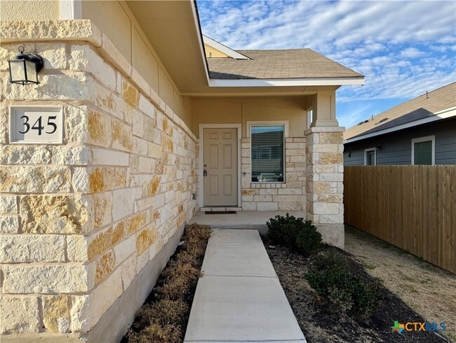 Photo - 345 The Bad Wy