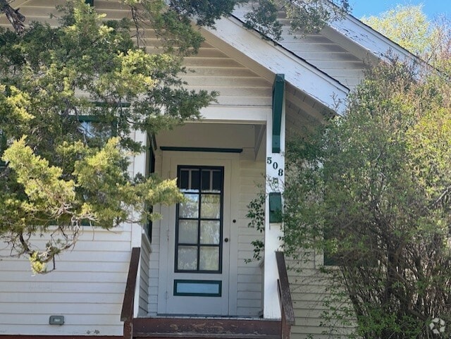Building Photo - 508 S Tschirgi St Rental