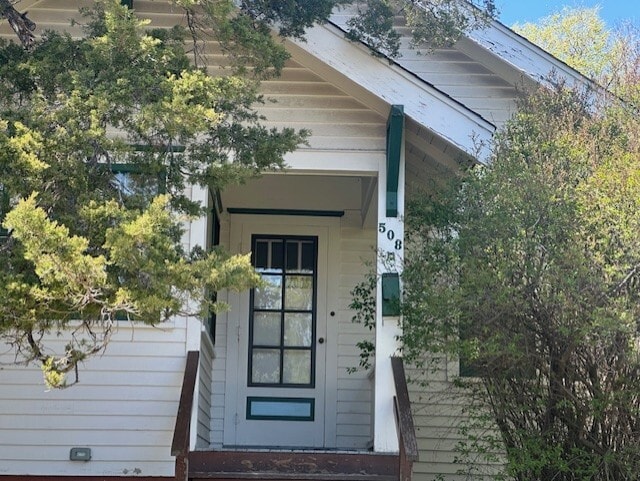 Photo - 508 S Tschirgi St House