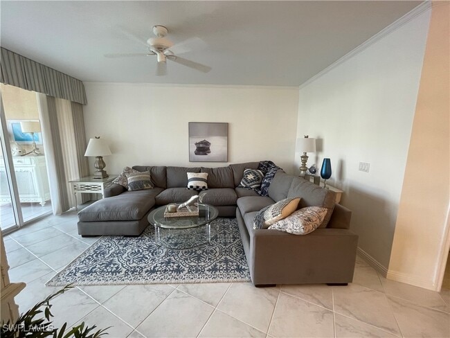 Building Photo - 8405 Excalibur Cir Unit D3