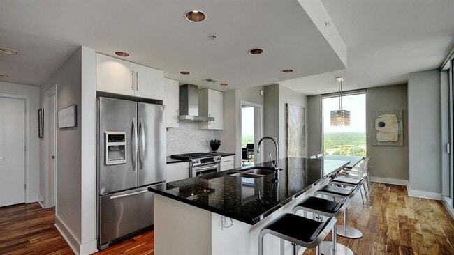 Photo - 300 Bowie St Unit 1707