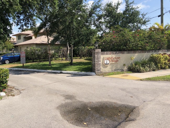 Photo - 1750 NE 39th Ct Unit 804