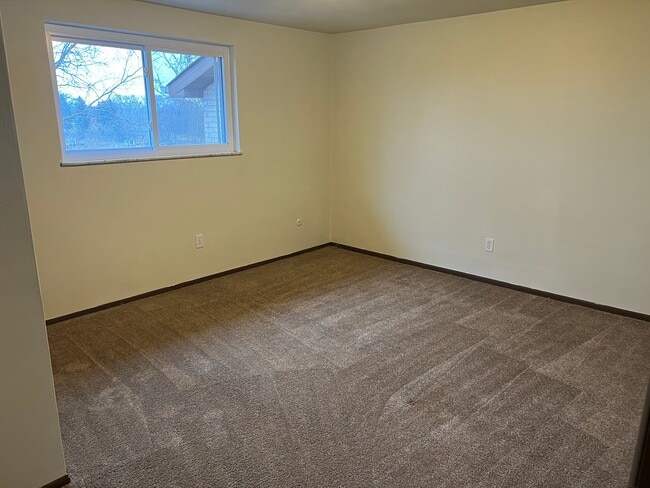 Photo - 39 Soltis Drive