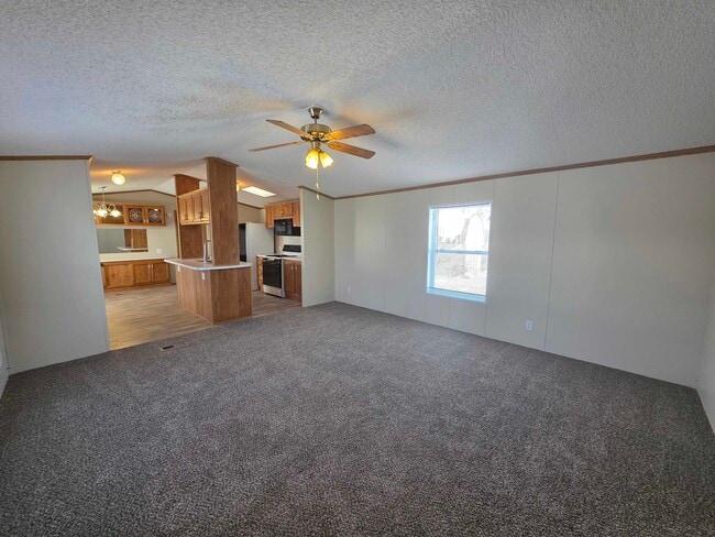 Photo - 4461 Beechwood St