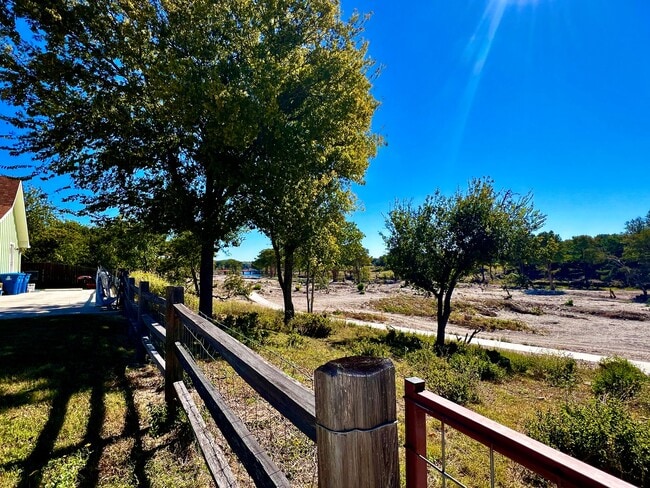 Photo - Riverside Bungalows 1/1