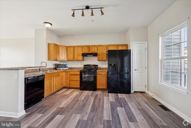 Building Photo - 103 Sandpiper Ct Rental
