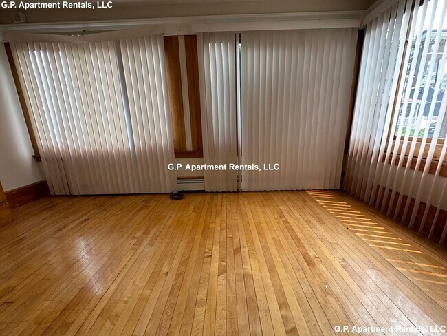 Photo - 9 Foster St Unit 1