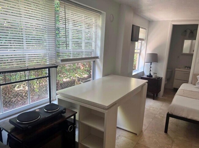 Photo - 1949 NE 173rd St Unit 0