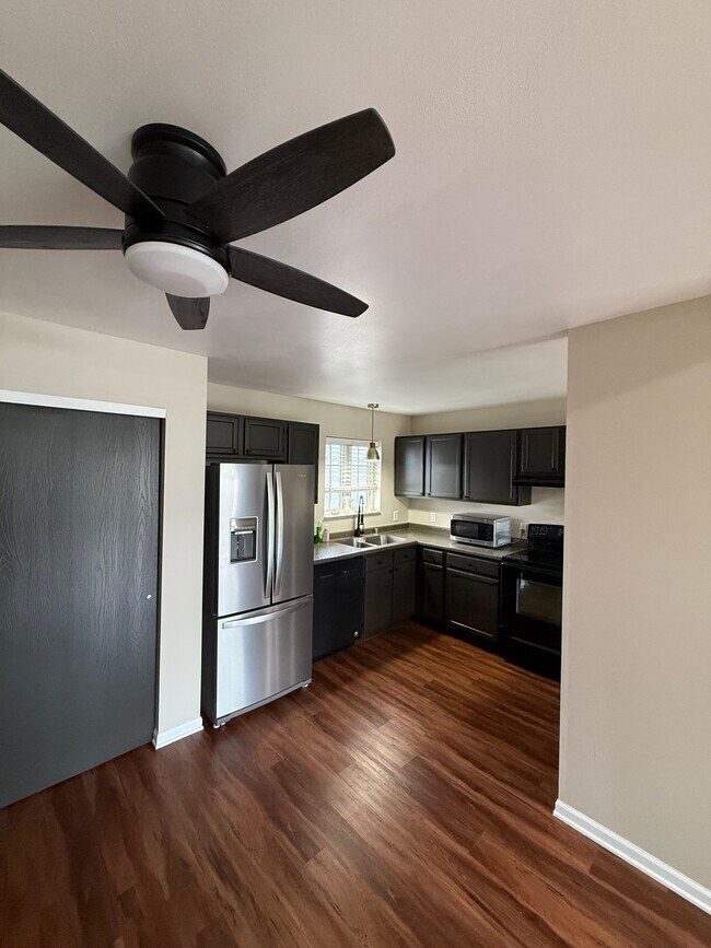 Photo - 514 Root Ave Condo Unit D