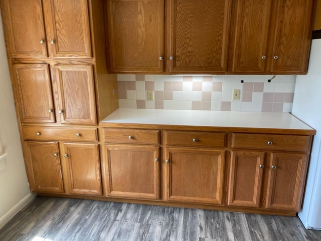 Photo - 523 S Atherton St