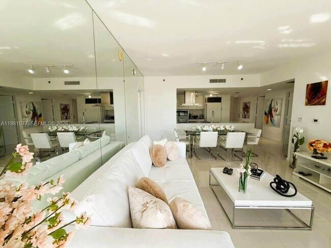 Photo - 495 Brickell Ave Unit 511